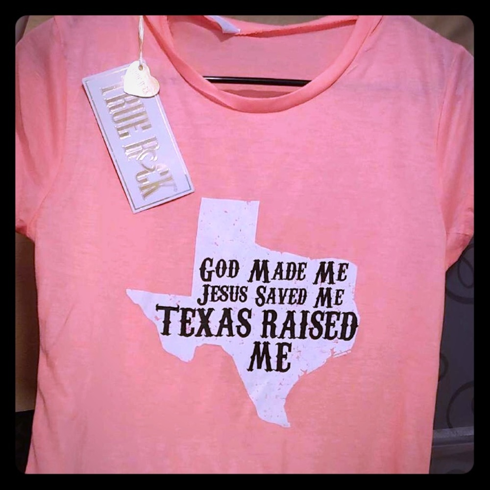 *** NWT***Texas Pride Tee😍
